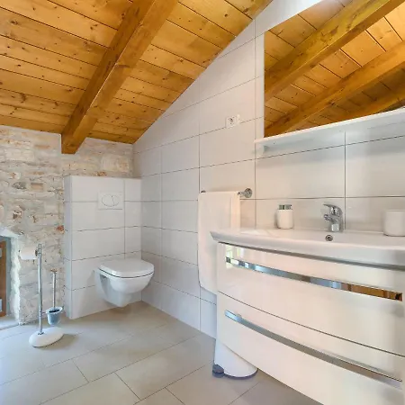 Juste & Roza By Interhome Tatil Evi *