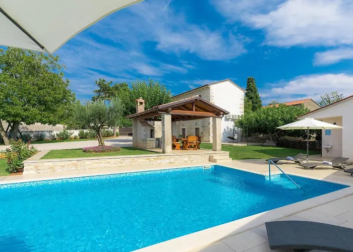 The Mulberry Stonehouse By Interhome * Žminj